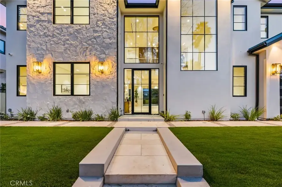 4900 Valjean, Encino, CA 91436 - #3