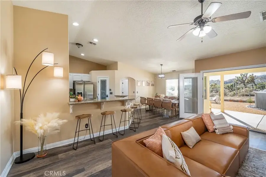 6366 Murrieta, Yucca Valley, CA 92284 - #3