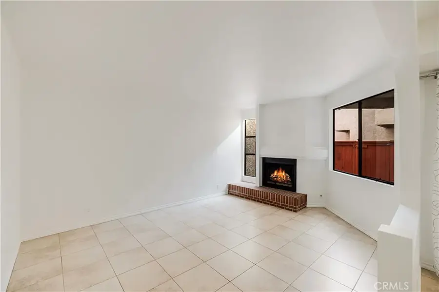 7211 Cozycroft #19, Winnetka, CA 91306 - #3