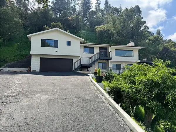 981 Glen Oaks, Pasadena, CA 91105