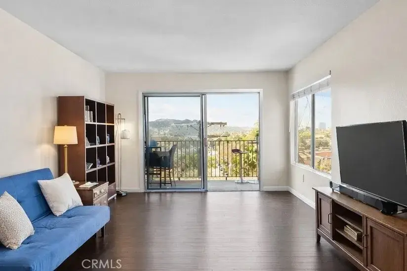 1517 E Garfield #53, Glendale, CA 91205 - #3