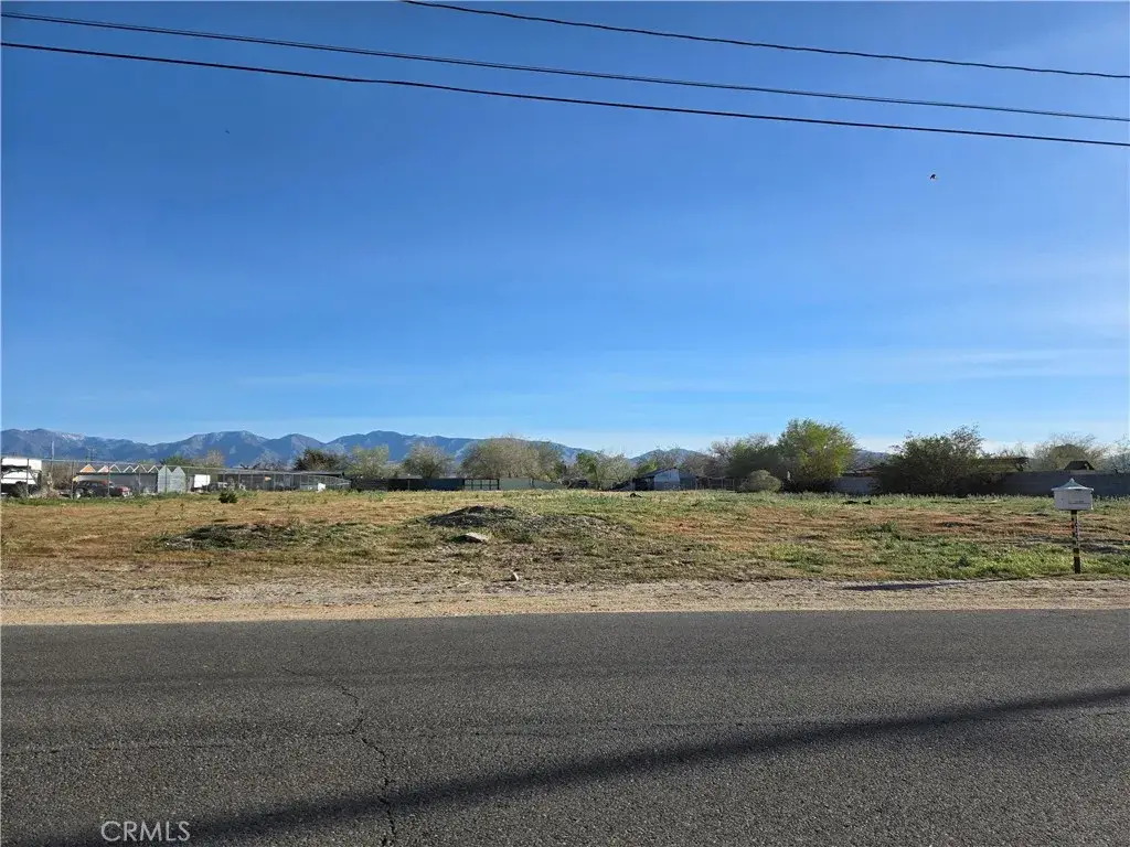 107 Avenue R4, Sun Village, CA 93543 - #1