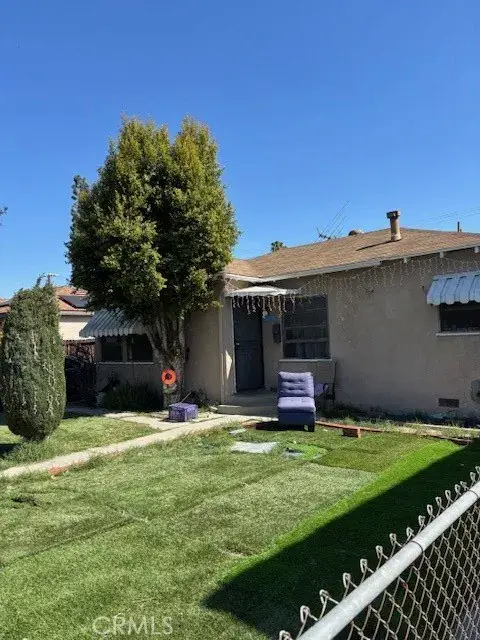 6408 Radford Avenue, North Hollywood, CA 91606