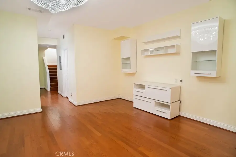 507 S Marengo Avenue #4, Pasadena, CA 91101 - #3