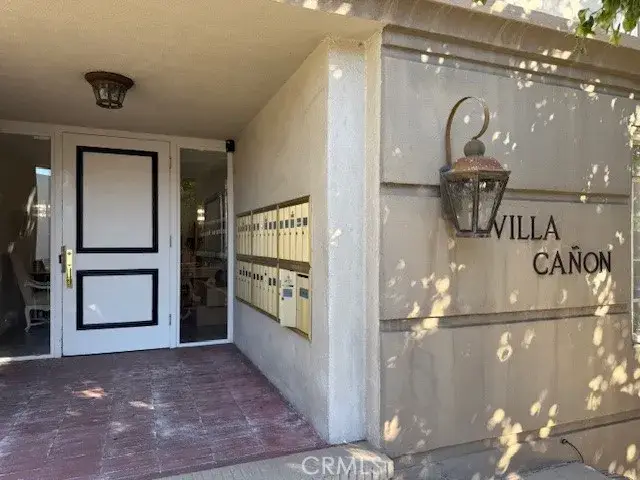 434 S Canon #202, Beverly Hills, CA 90212 - #3