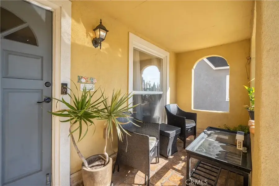 8766 Dalton Avenue, Los Angeles, CA 90047 - #2