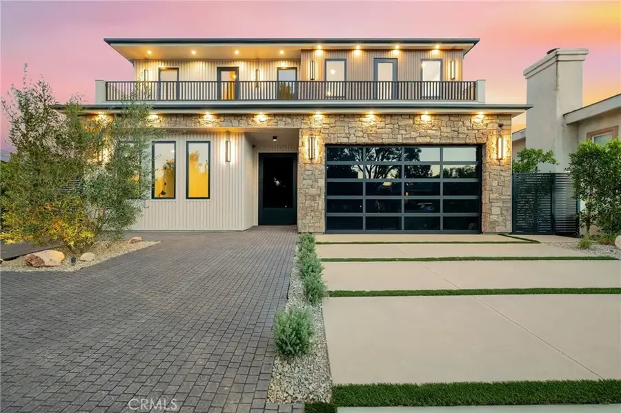 16728 Morrison Street, Encino, CA 91436 - #2