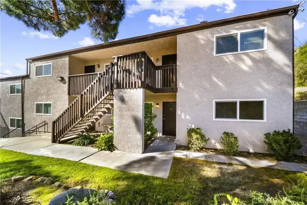 17847 Beneda Lane #10, Canyon Country, CA 91351