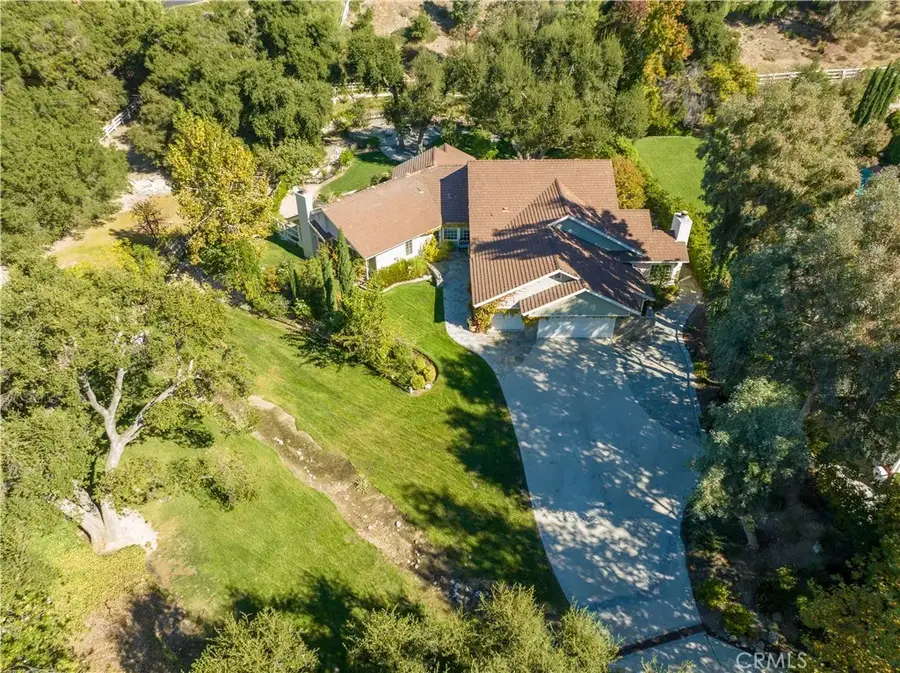 15533 Saddleback Drive, Canyon Country, CA 91387 - #3