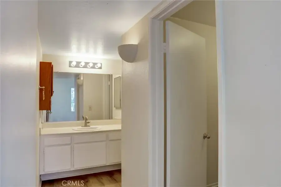 21309 Eucalyptus, Newhall, CA 91321 - #3