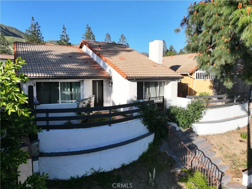 15931 Foothill, Sylmar, CA 91342 - #1