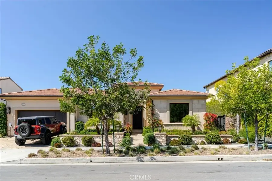 10949 Cartwright Drive, Chatsworth, CA 91311 - #2