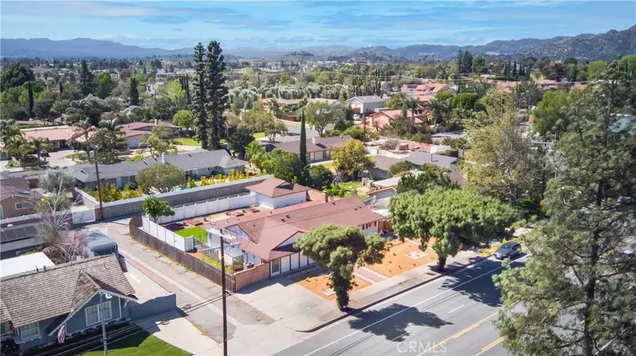 20800 Chatsworth, Chatsworth, CA 91311 - #3