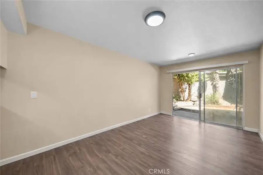 1517 E Garfield #40, Glendale, CA 91205 - #2