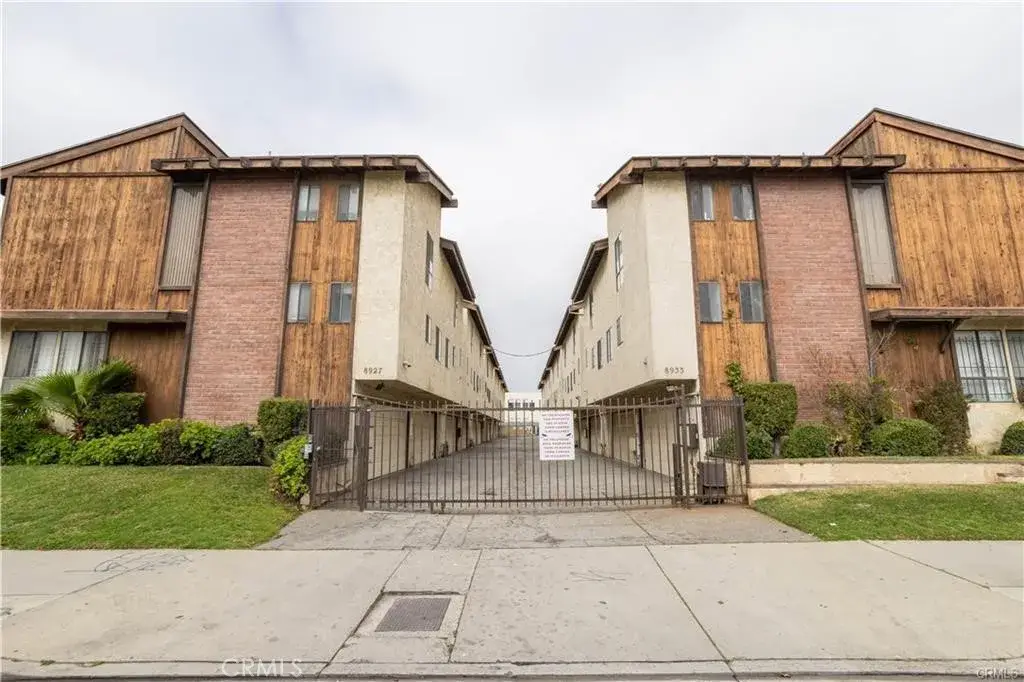 8933 Willis #15, Panorama City, CA 91402 - #1