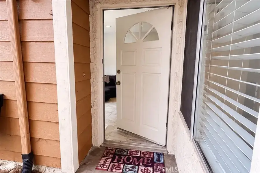 2456 Pleasant Way #A, Thousand Oaks, CA 91362 - #3