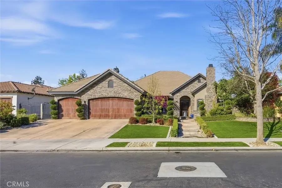 2103 Redmire St, Bakersfield, CA 93311 - #3