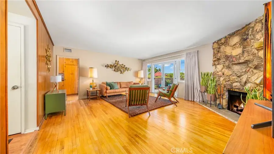 10449 Gloria Ave, Granada Hills, CA 91344 - #3
