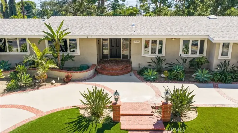 18200 Vintage, Northridge, CA 91325 - #2