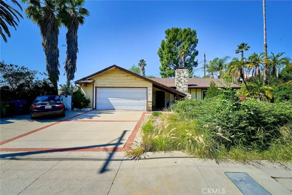 11831 Gothic, Granada Hills, CA 91344 - #1