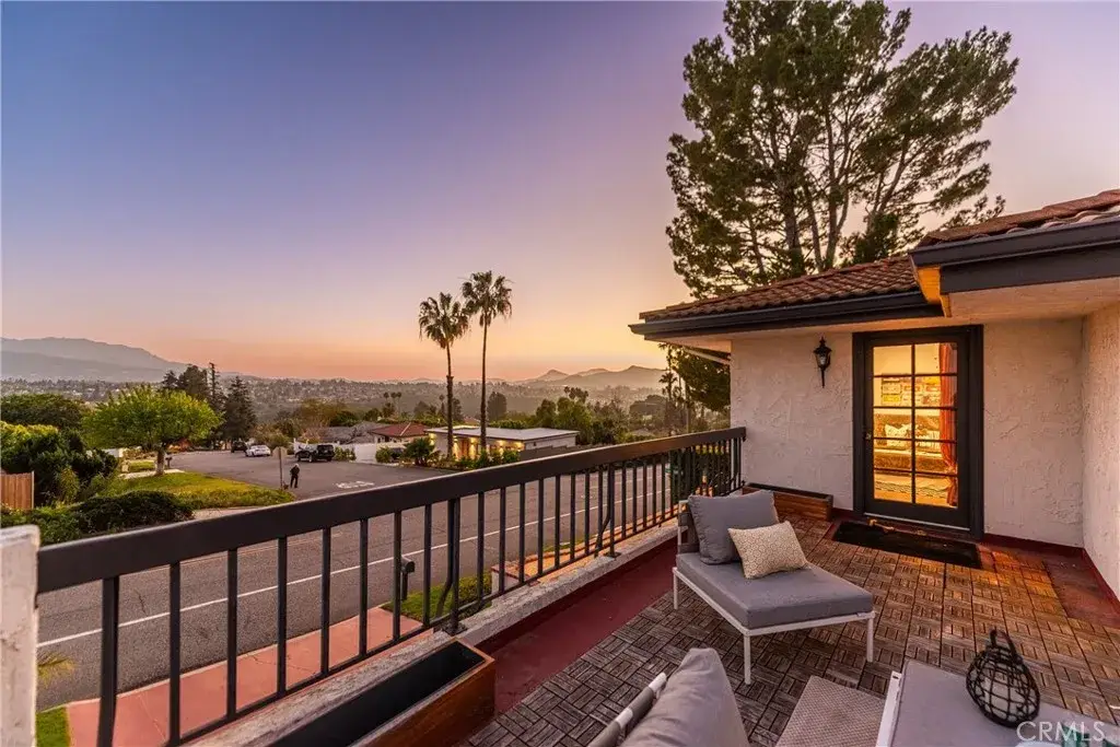 2044 Calle Yucca, Thousand Oaks, CA 91360 - #1