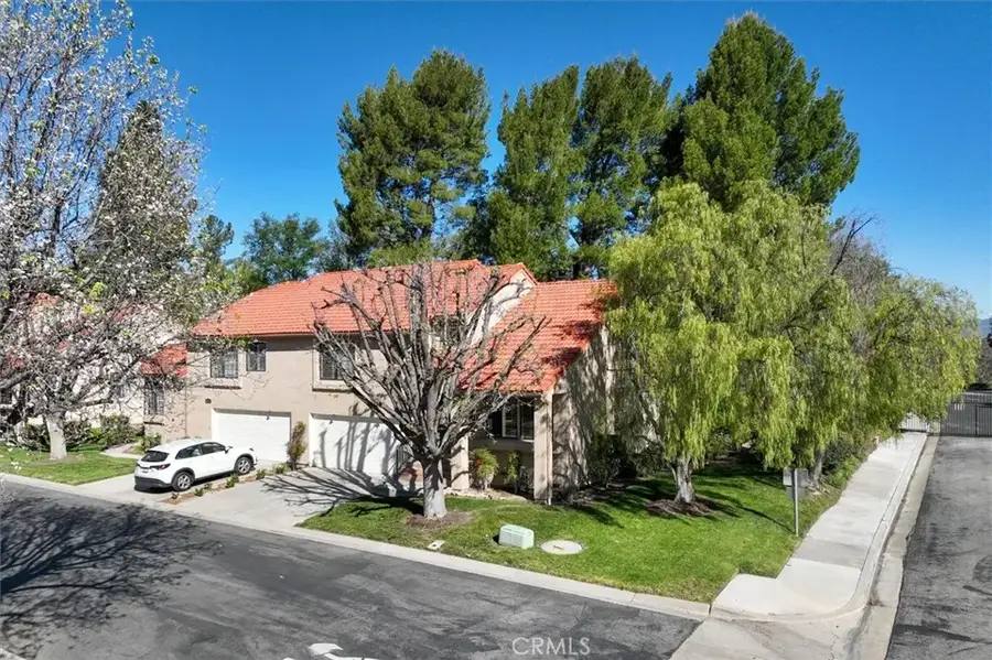 26389 Rainbow Glen Drive, Newhall, CA 91321 - #2