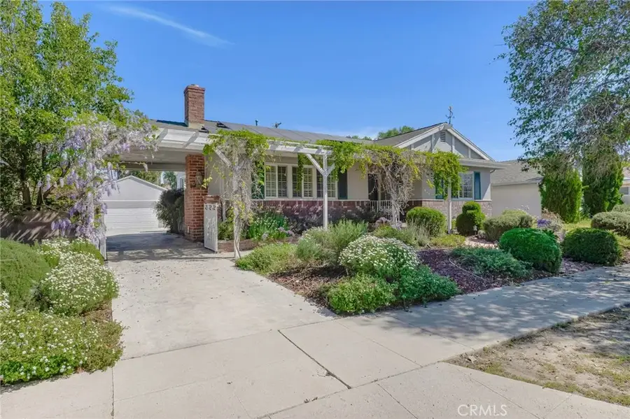 6522 Belmar Avenue, Reseda, CA 91335 - #2