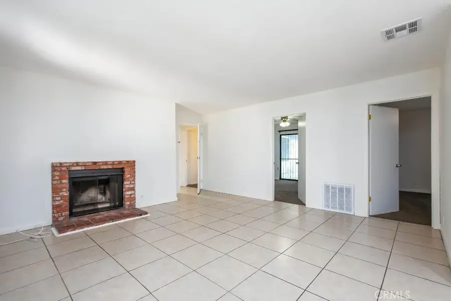 13100 Foothill, Sylmar, CA 91342 - #2