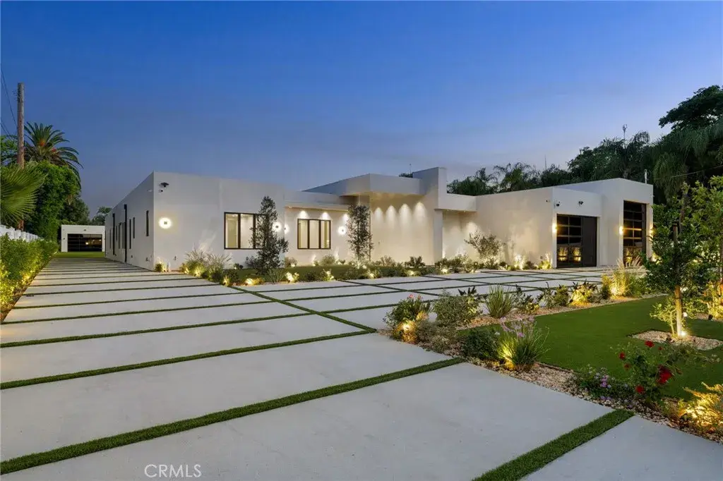 22924 Erwin Street, Woodland Hills, CA 91367 - #1