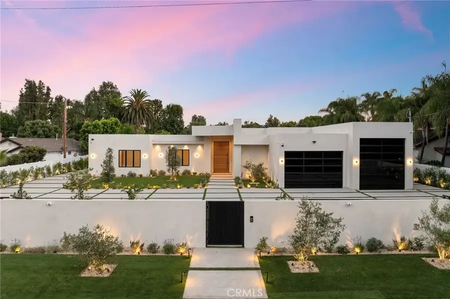 22924 Erwin Street, Woodland Hills, CA 91367 - #2
