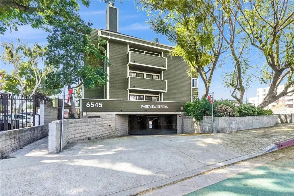 6545 Reseda Boulevard #6, Reseda, CA 91335 - #1