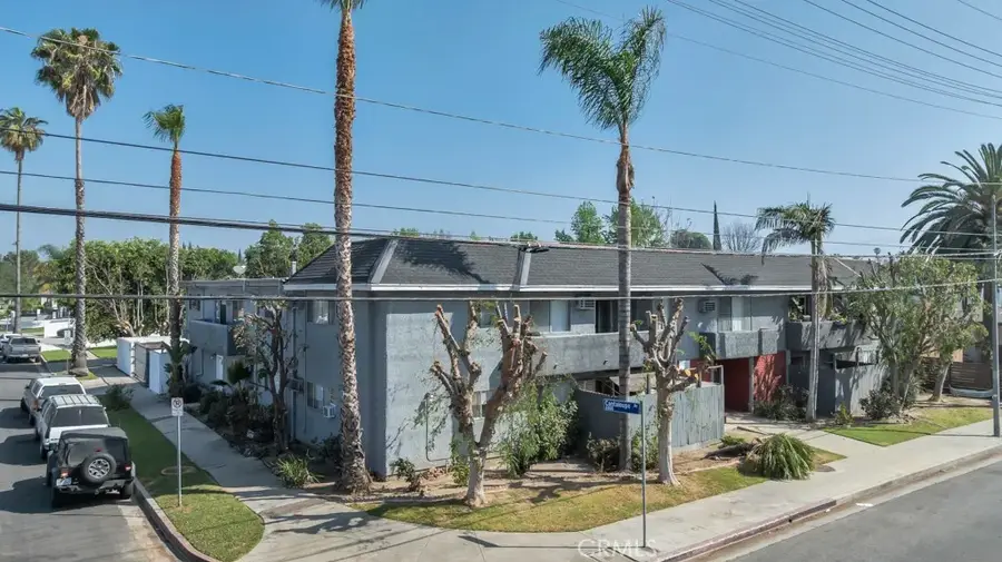 13825 Vanowen St, Van Nuys, CA 91405 - #2