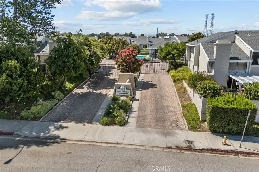 23121 Yvette Lane, Valencia, CA 91355 - #2