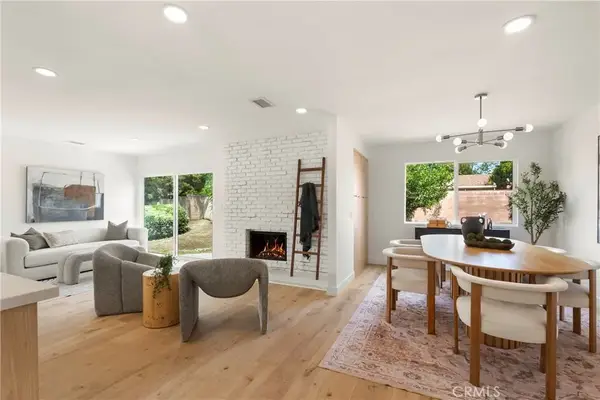 21731 Bryant, Canoga Park, CA 91304