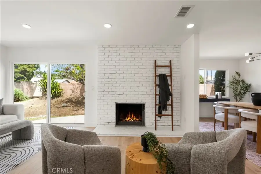 21731 Bryant, Canoga Park, CA 91304 - #2