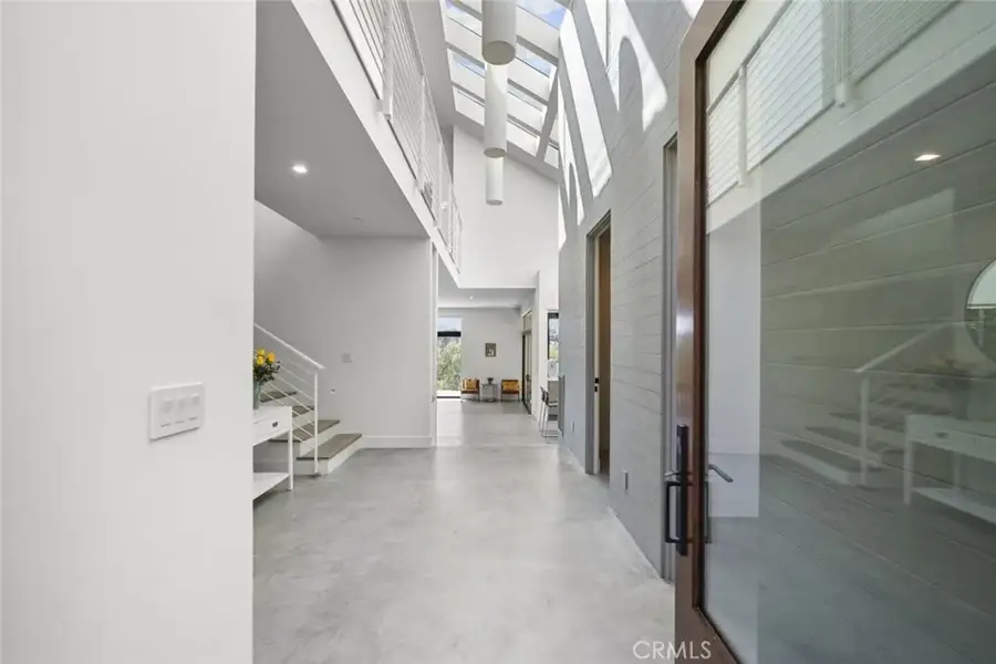 18177 Knoll Hill, Granada Hills, CA 91344 - #2