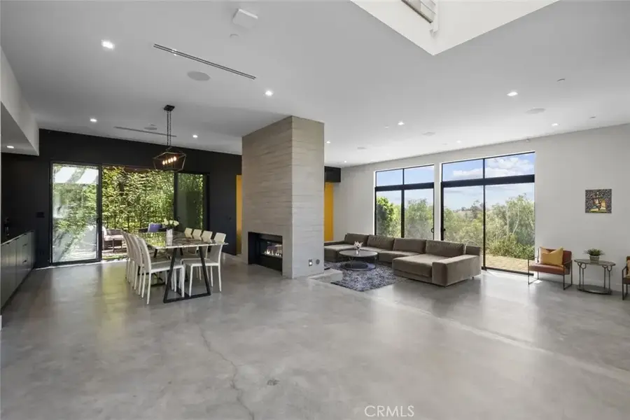 18177 Knoll Hill, Granada Hills, CA 91344 - #3