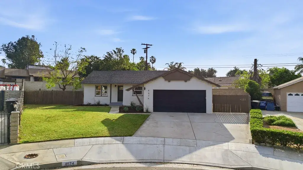 8574 Holly Ln, Riverside, CA 92504 - #1