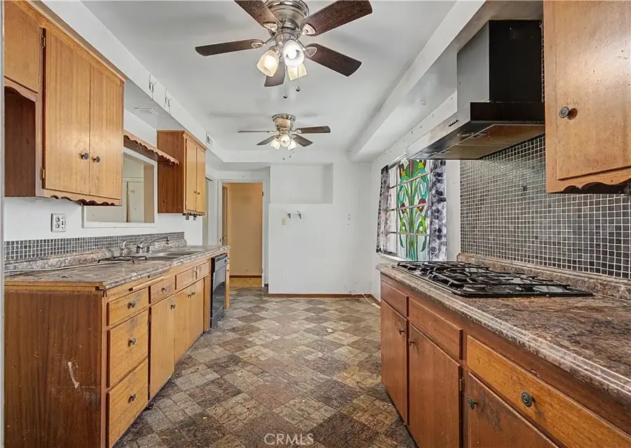 22337 Strathern Street, Canoga Park, CA 91304 - #3