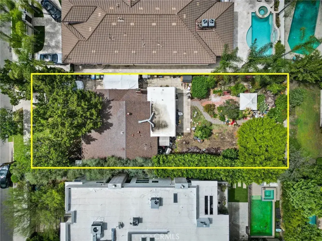 12415 Erwin Street, North Hollywood, CA 91606 - #1