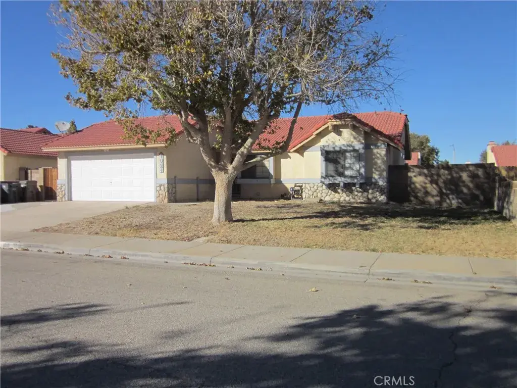 1021 Brianna, Lancaster, CA 93535 - #1
