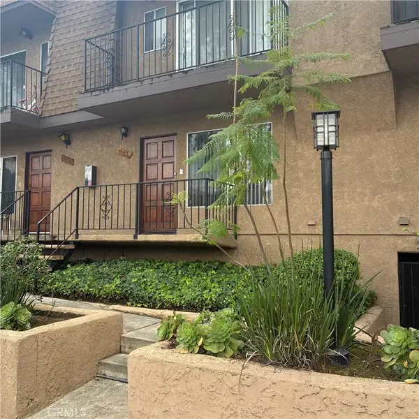 1902 W Victory, Burbank, CA 91506