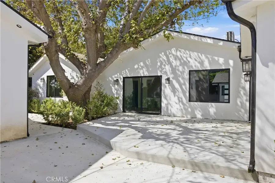 8542 De Celis Pl, North Hills, CA 91343 - #3