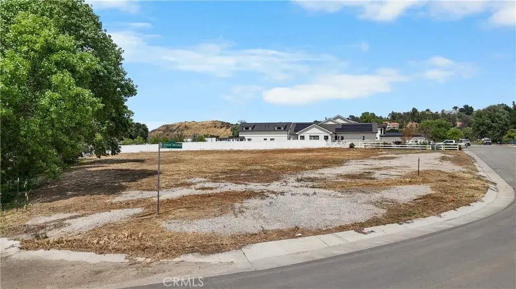 24925 Cindy, Newhall, CA 91321 - #1