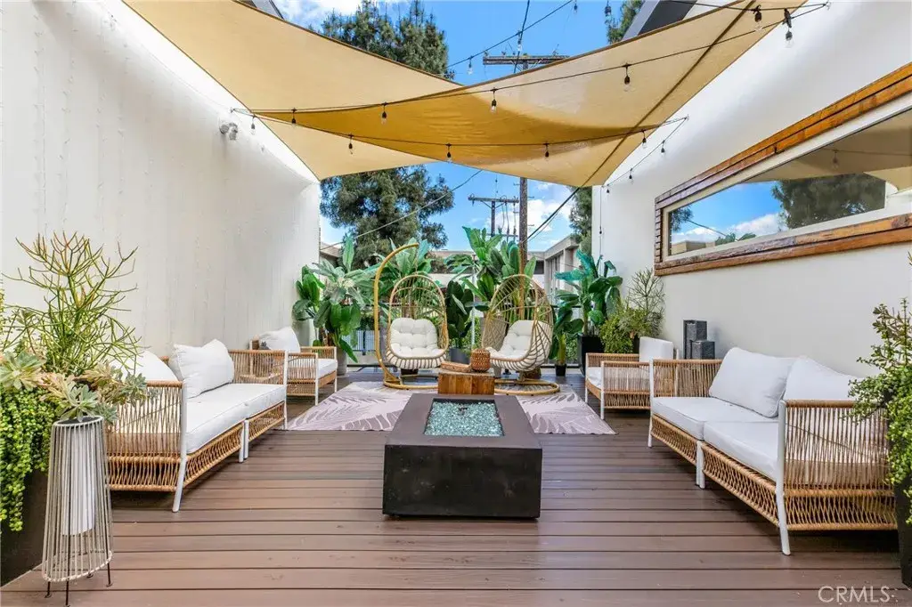 11645 Woodbridge Street, Studio City, CA 91604 - #1