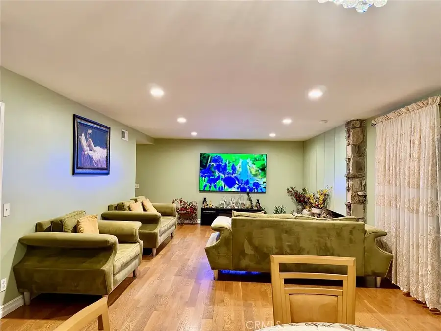 11701 Balboa, Granada Hills, CA 91344 - #3