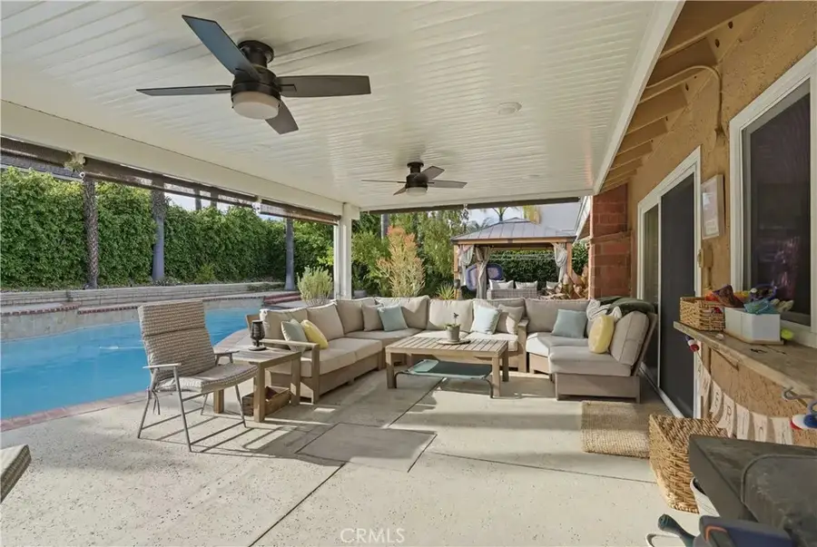 25737 Tamarisk Place, Valencia, CA 91355 - #3