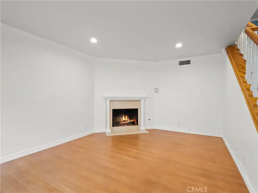 18411 Hatteras Street #138, Tarzana, CA 91356 - #3