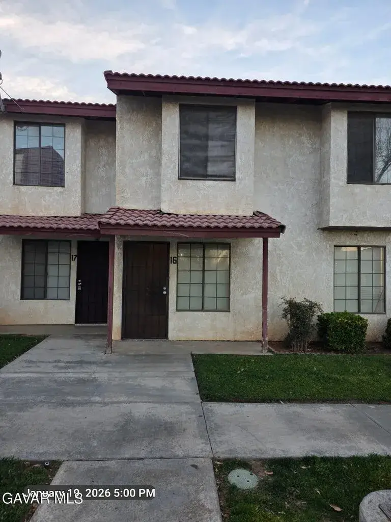 38550 22nd East #16, Palmdale, CA 93550 - #1