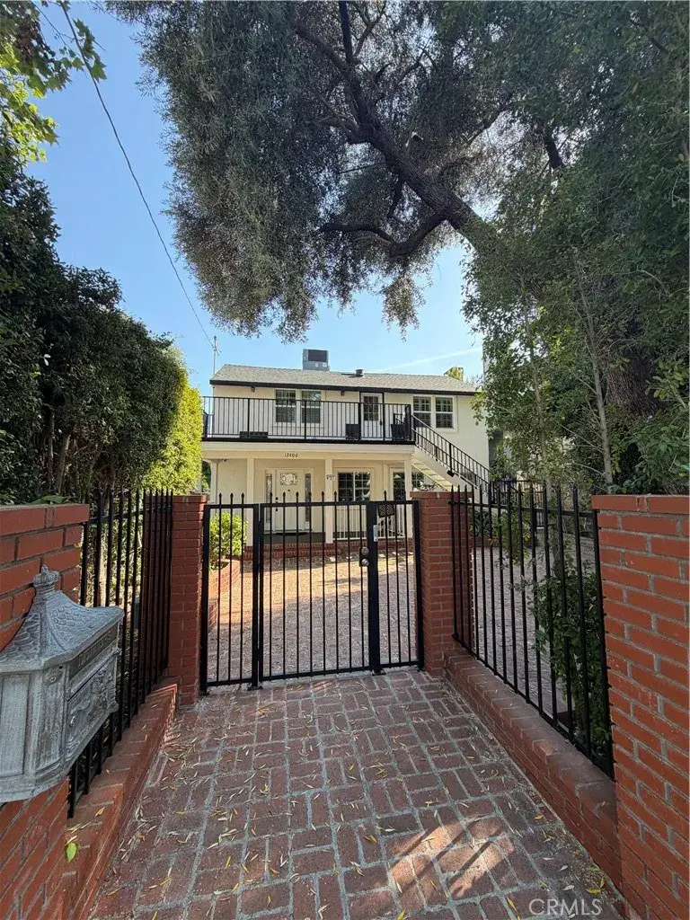 12406 Magnolia, Valley Village, CA 91607 - #2